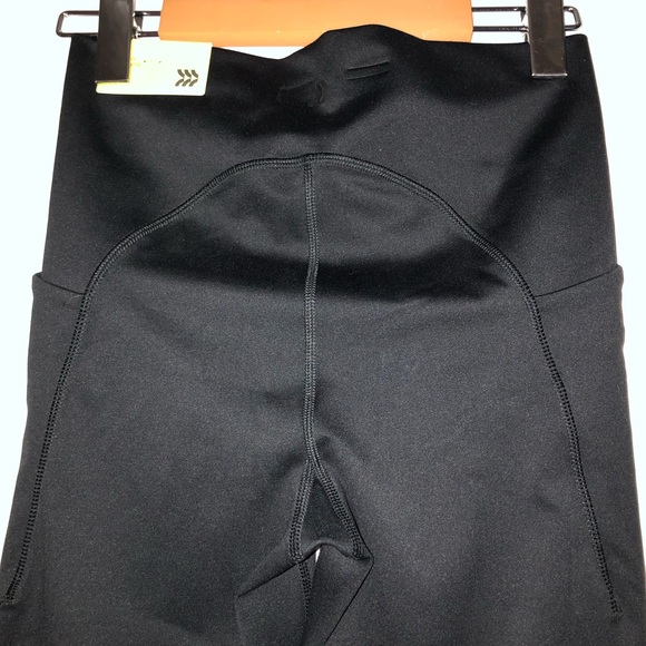 NWT Women’s Black High-Rise Leggings - Picture 3 of 5